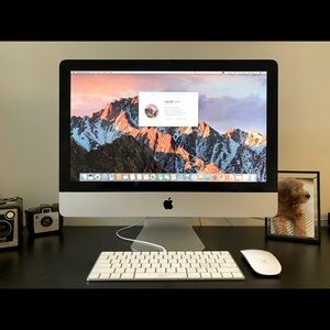[SOLD] iMac Mid-2010 (21.5-in/12 GB/500GB)